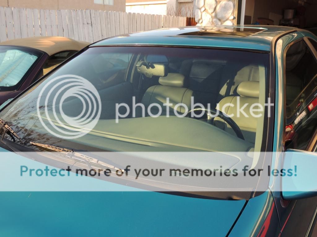 How to remove window trim Super Coupe Club of America